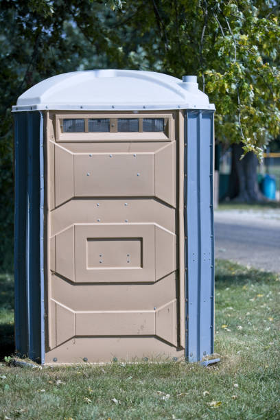 Best Wedding porta potty rental  in Cavalier, ND
