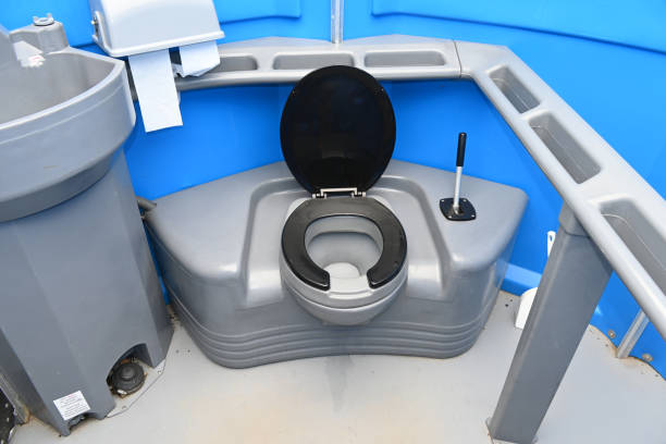 Portable Toilet Options We Offer in Cavalier, ND